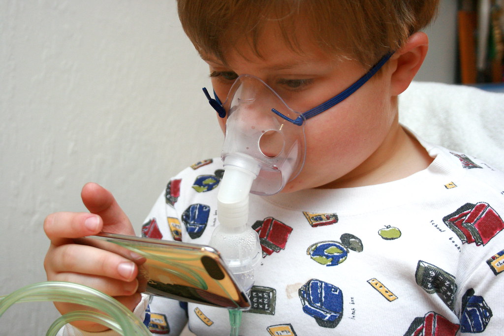 Cómo Usar un Nebulizador: Guía Paso a Paso Cómo Usar un Nebulizador: Guía Paso a Paso